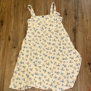 Floral Dress in Cream and Blue old navy!